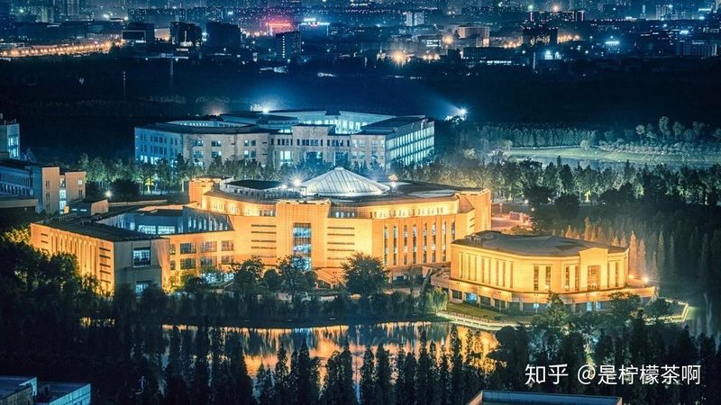 LED照明PCB电路板分类解析：揭秘其背后的技术奥秘